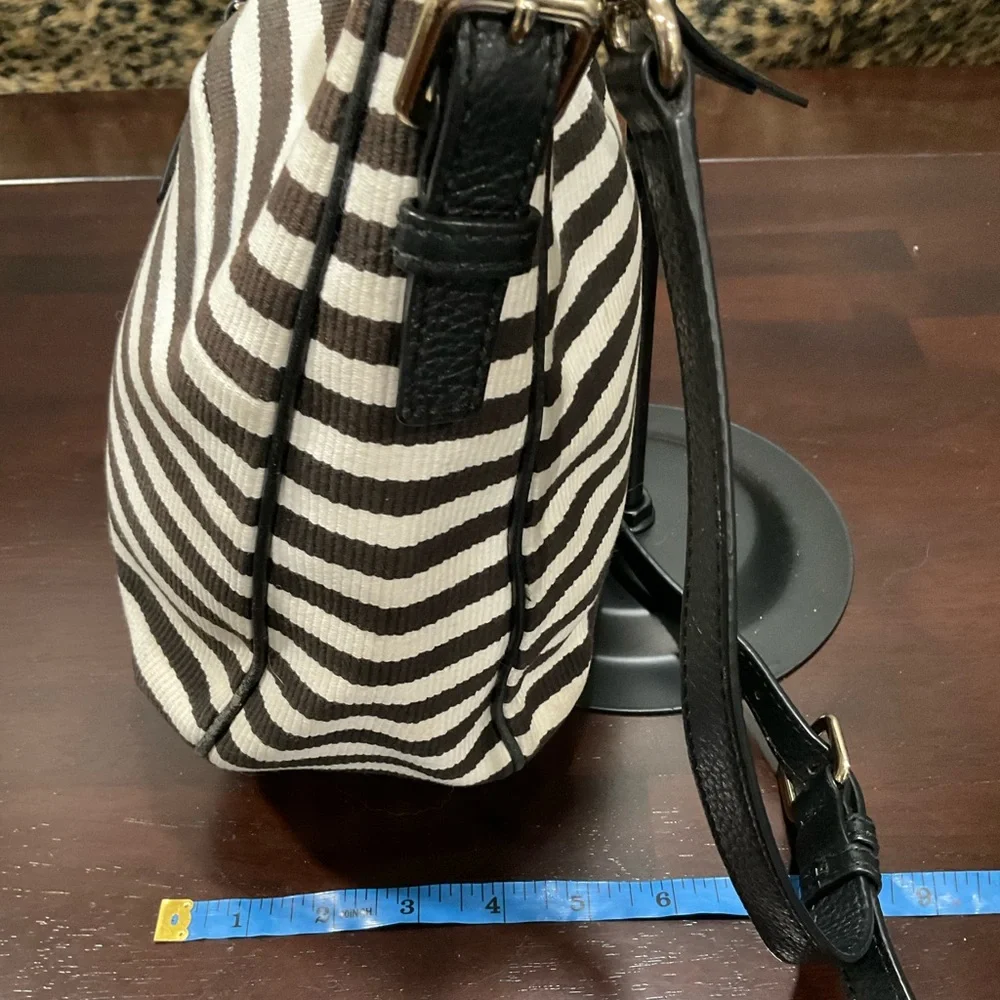 KATE‎ SPADE COBBLE HILL STRIPE SHOULDER BAG